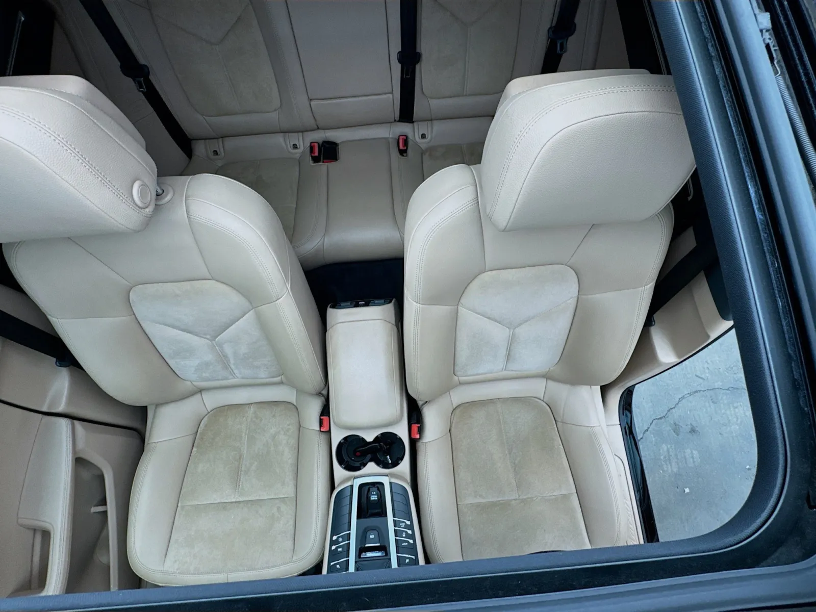 Porsche Macan photo 14