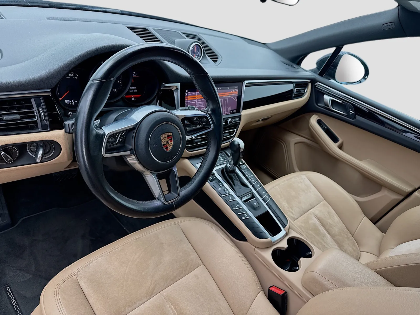 Porsche Macan photo 7