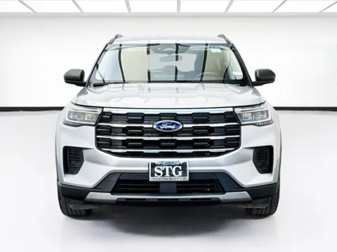 Photos of 2025 Ford Explorer Active for sale in Bellflower, CA at STG Bellflower
