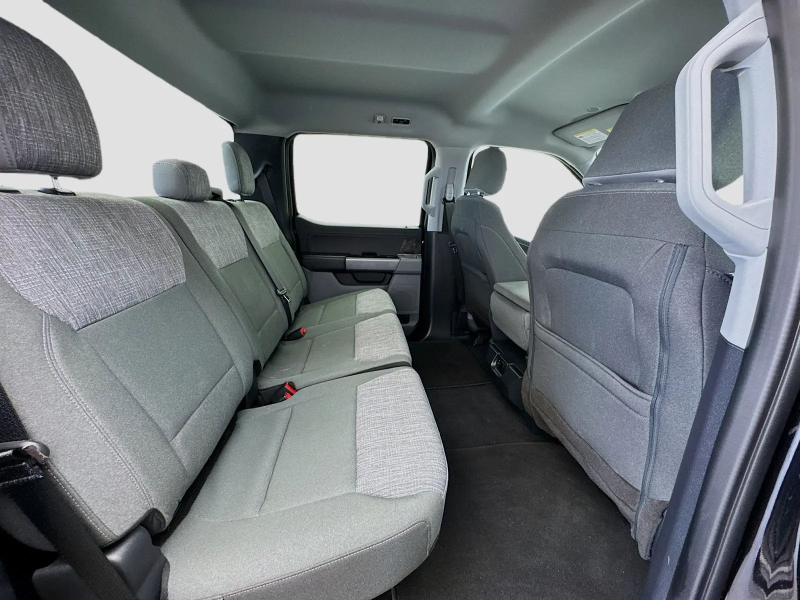 Ford F-150 photo 18