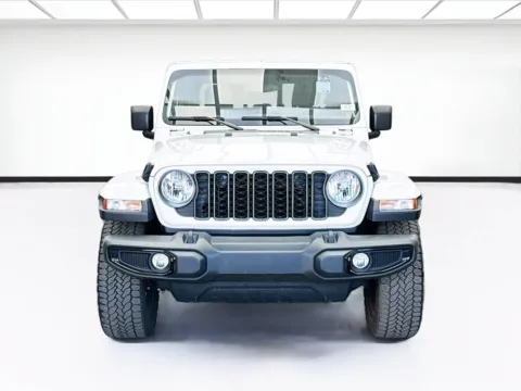 Photos of 2025 Jeep Gladiator Nighthawk for sale in Bellflower, CA at STG Bellflower