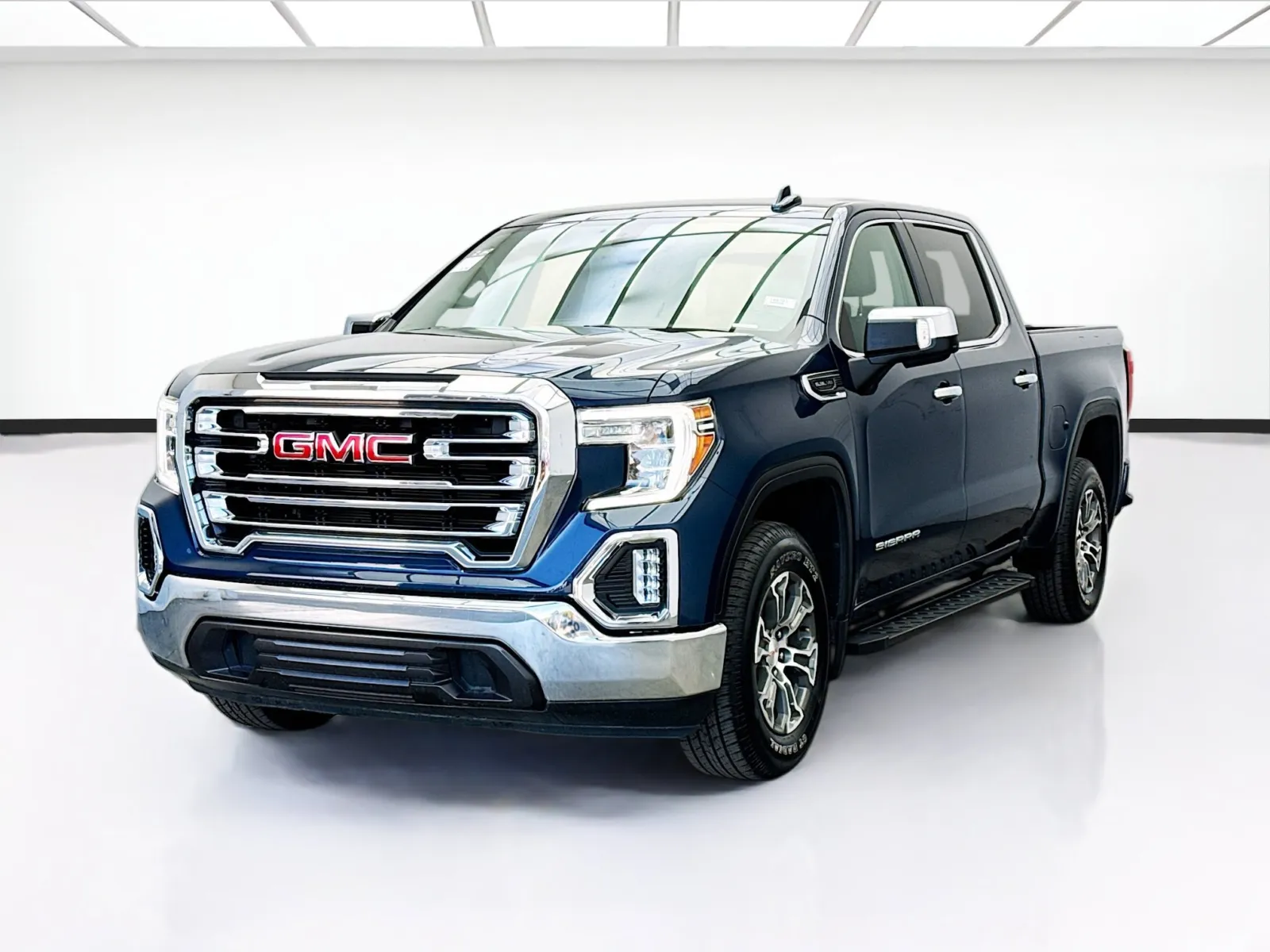 Blue 2021 GMC Sierra 1500 SLT for sale in Bellflower, CA