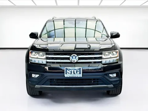 Photos of 2019 Volkswagen Atlas 3.6L V6 SE w/Technology for sale in Bellflower, CA at STG Bellflower