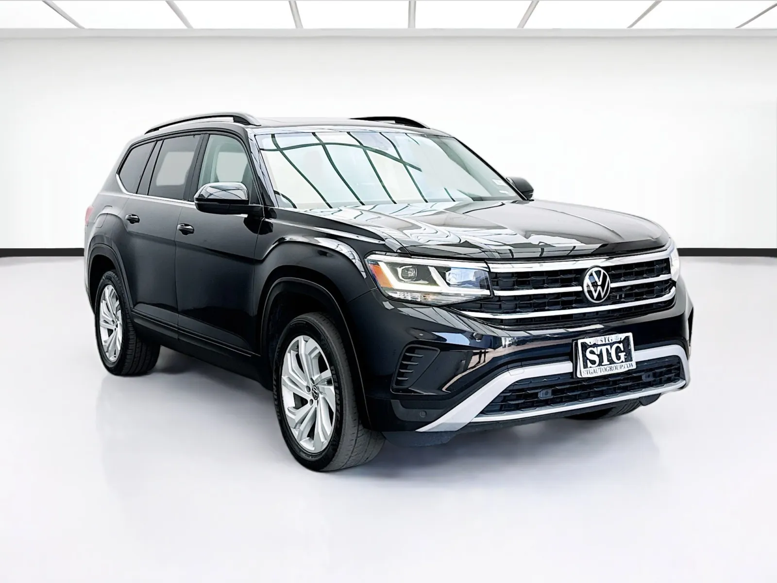 Volkswagen Atlas photo 3