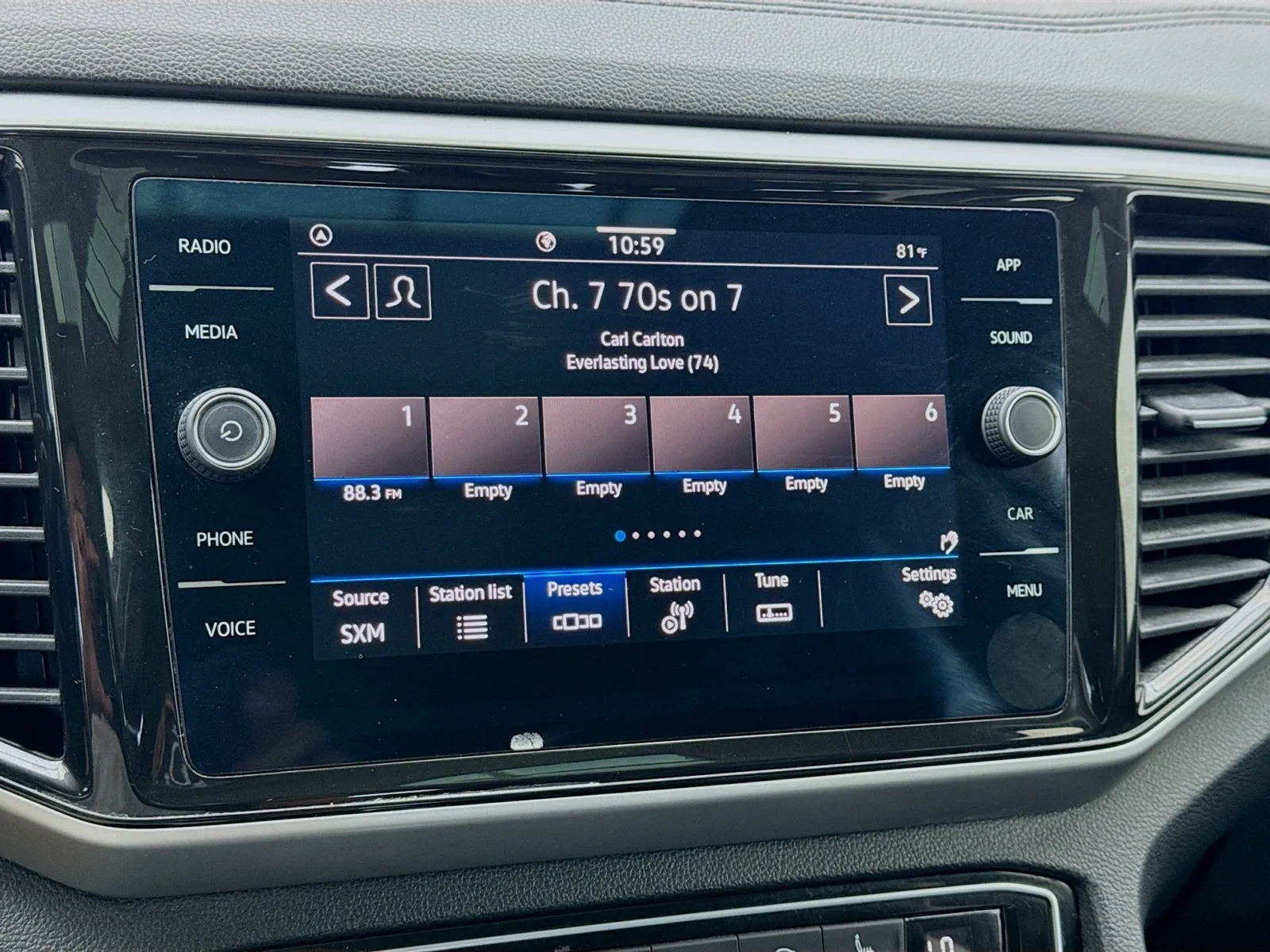 Volkswagen Atlas photo 11