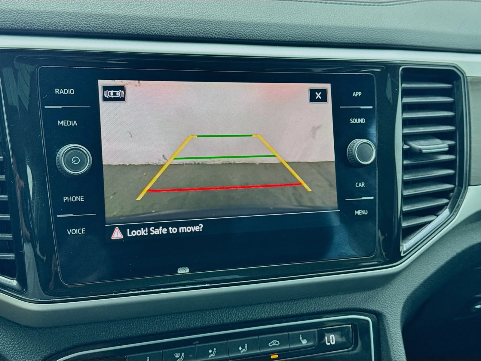 Volkswagen Atlas photo 10