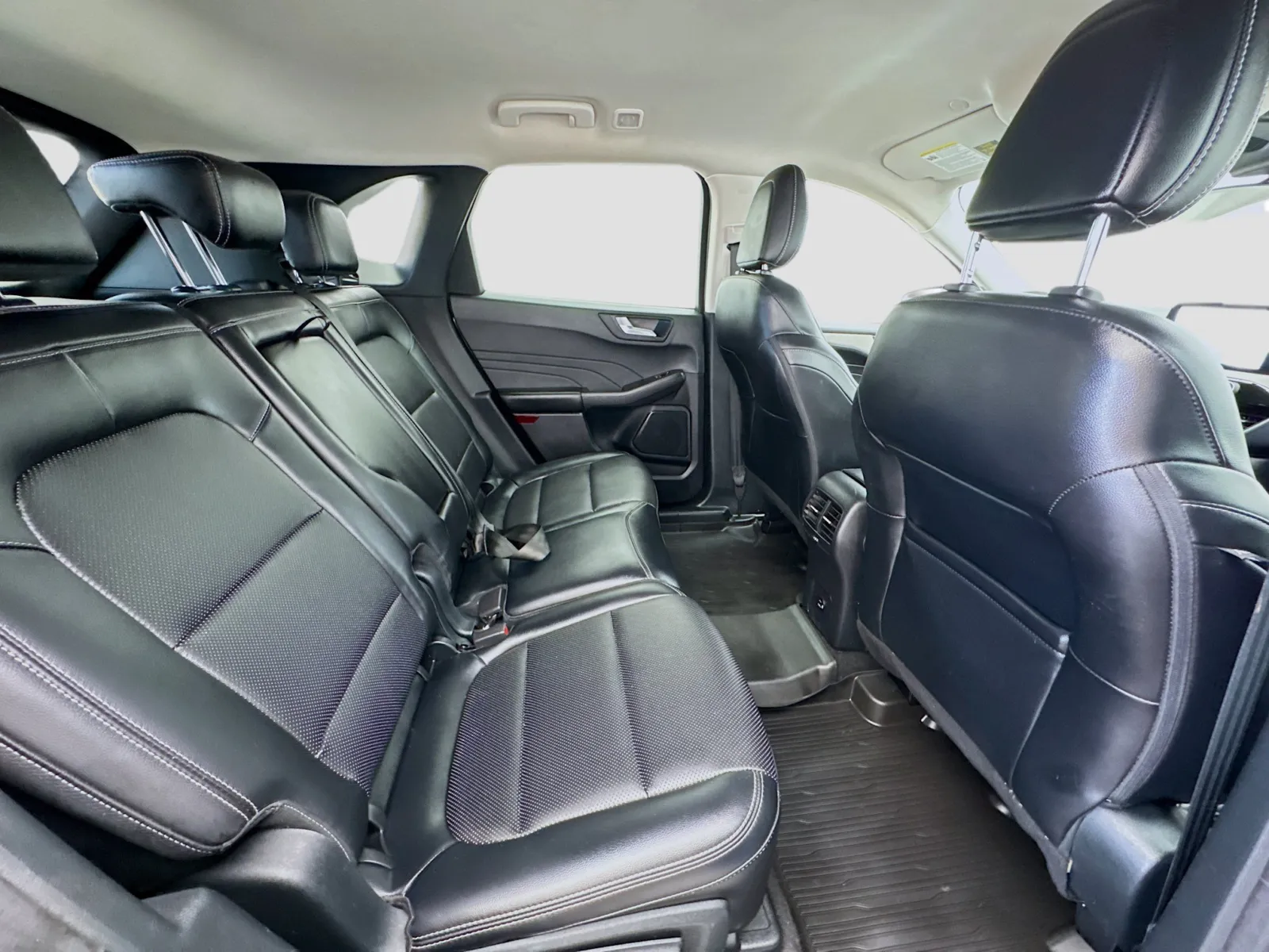 Ford Escape photo 18