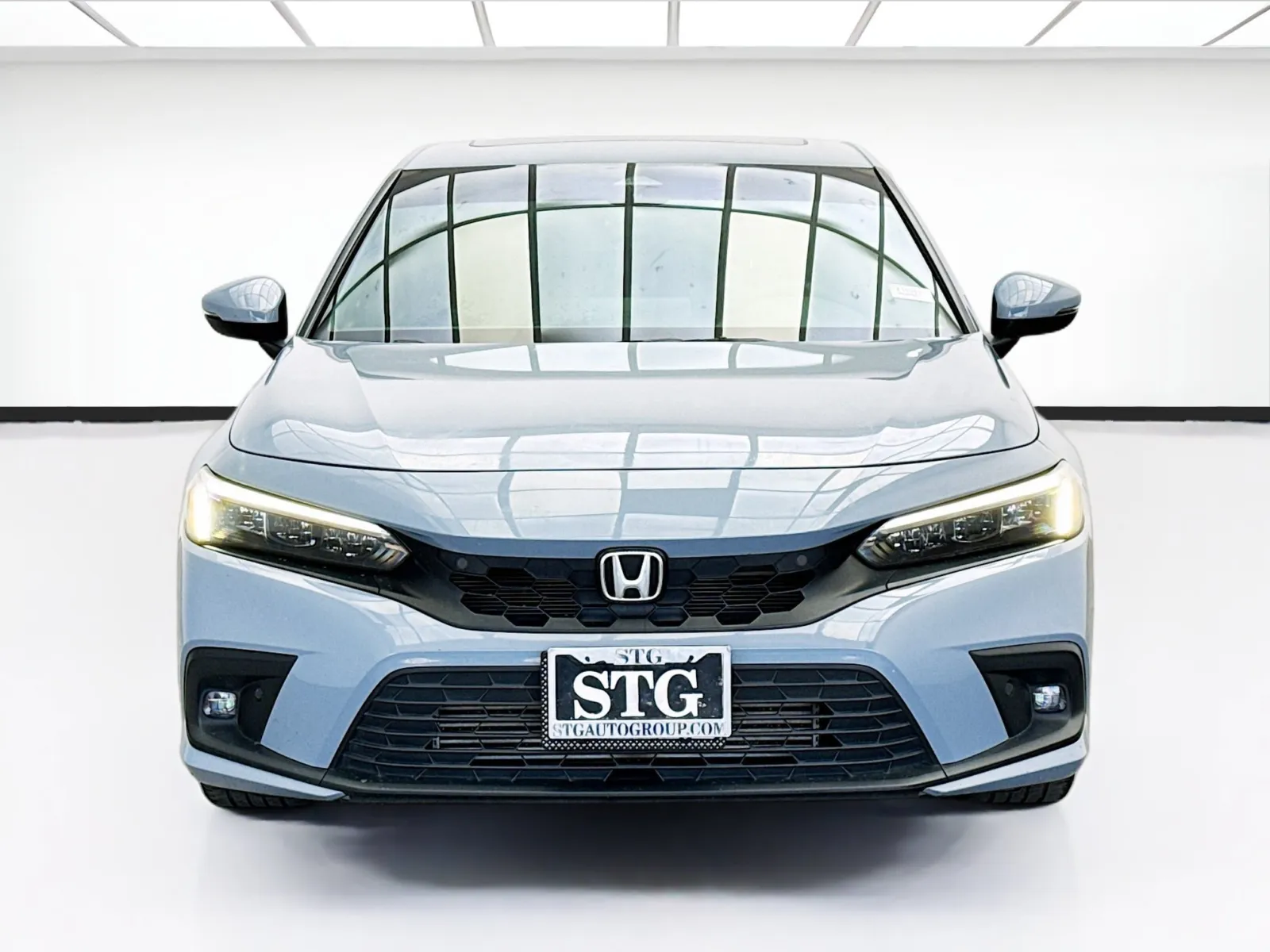 Honda Civic photo 2