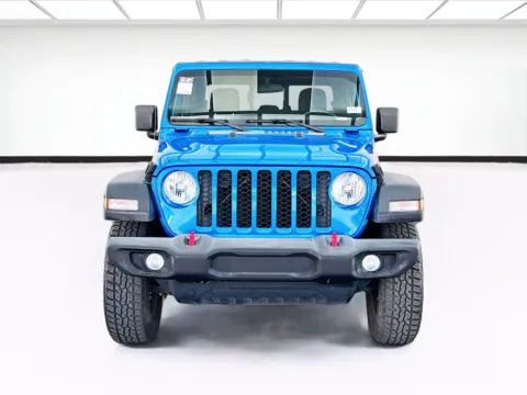Photos of 2020 Jeep Gladiator Sport for sale in Bellflower, CA at STG Bellflower