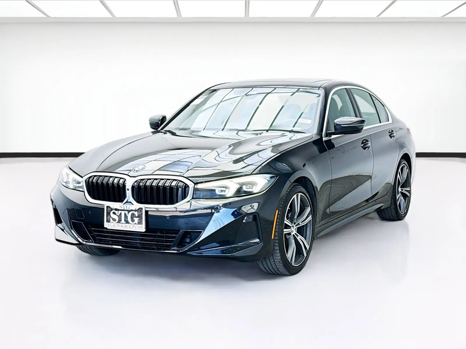 Black 2024 BMW 3 Series 330i for sale in Bellflower, CA