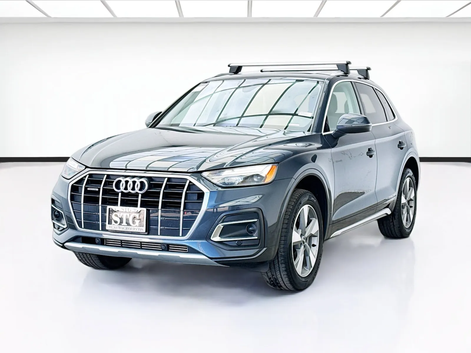 Gray 2023 Audi Q5 40 Premium quattro for sale in Bellflower, CA