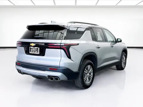 More photos of 2025 Chevrolet Traverse LT 1LT at STG Bellflower, CA