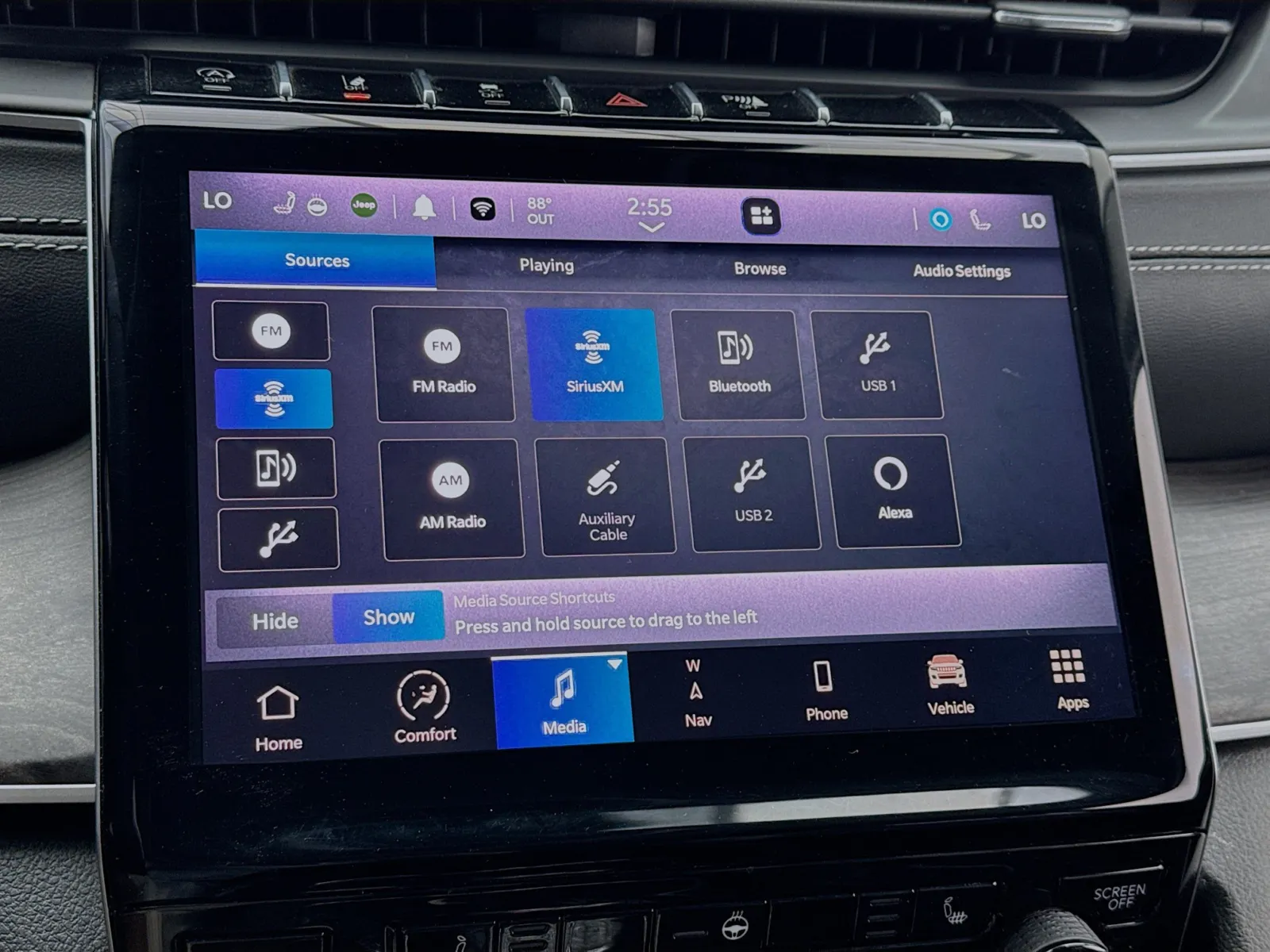 Jeep Grand Cherokee L photo 11