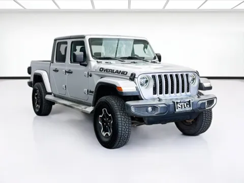 Another view of 2020 Jeep Gladiator Overland for sale in Bellflower, CA at STG Bellflower