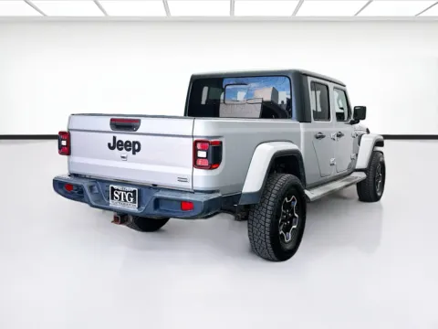 More photos of 2020 Jeep Gladiator Overland at STG Bellflower, CA