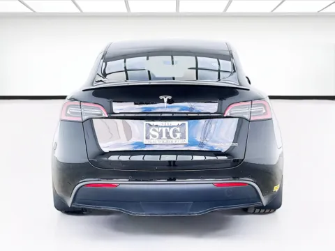 More photos of 2023 Tesla Model Y Performance at STG Bellflower, CA