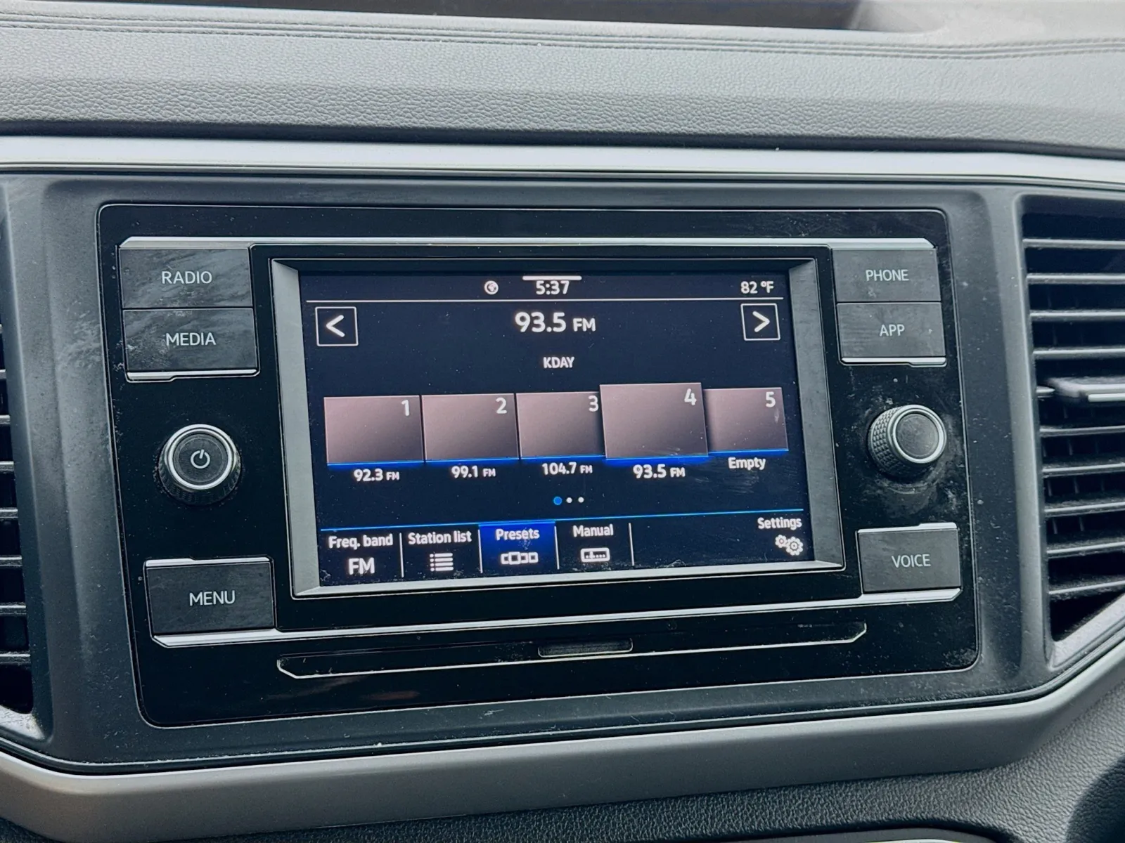 Volkswagen Atlas photo 11