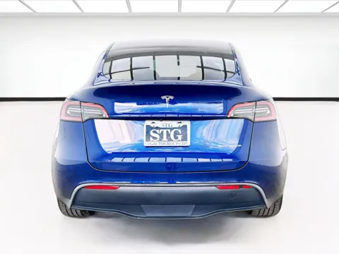 More photos of 2021 Tesla Model Y Long Range at STG Bellflower, CA