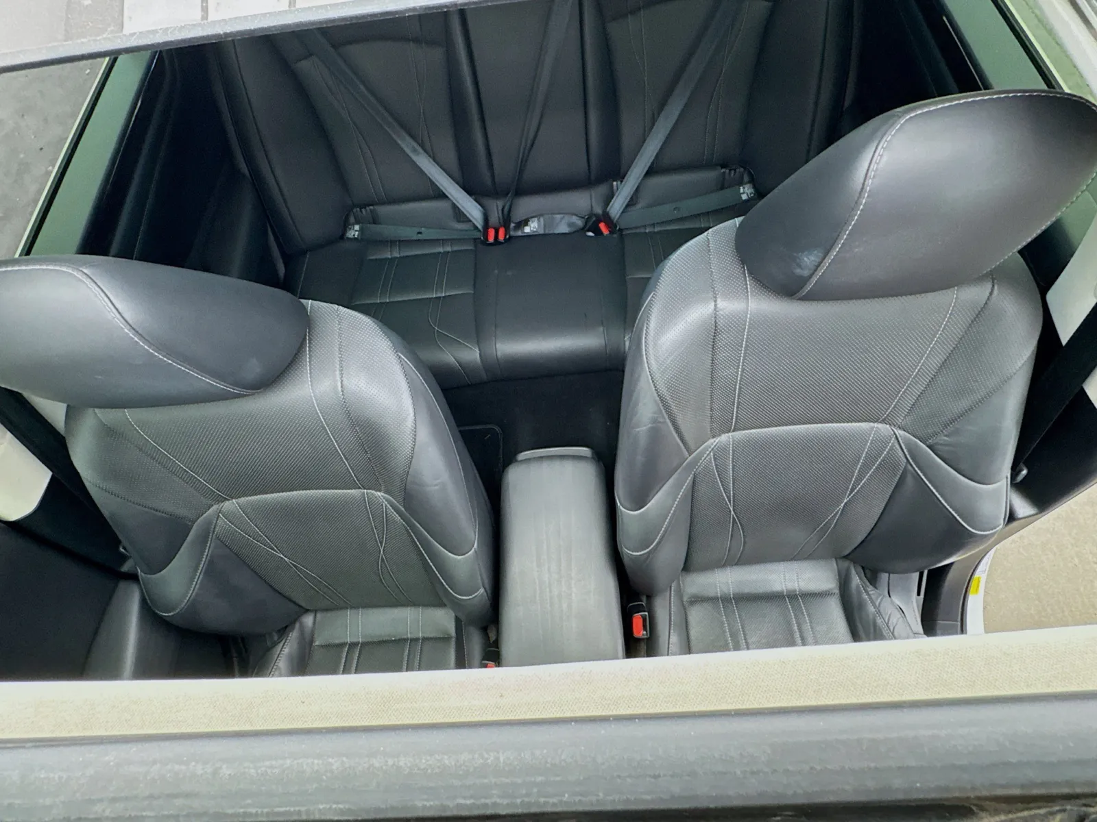 Lexus ES photo 14