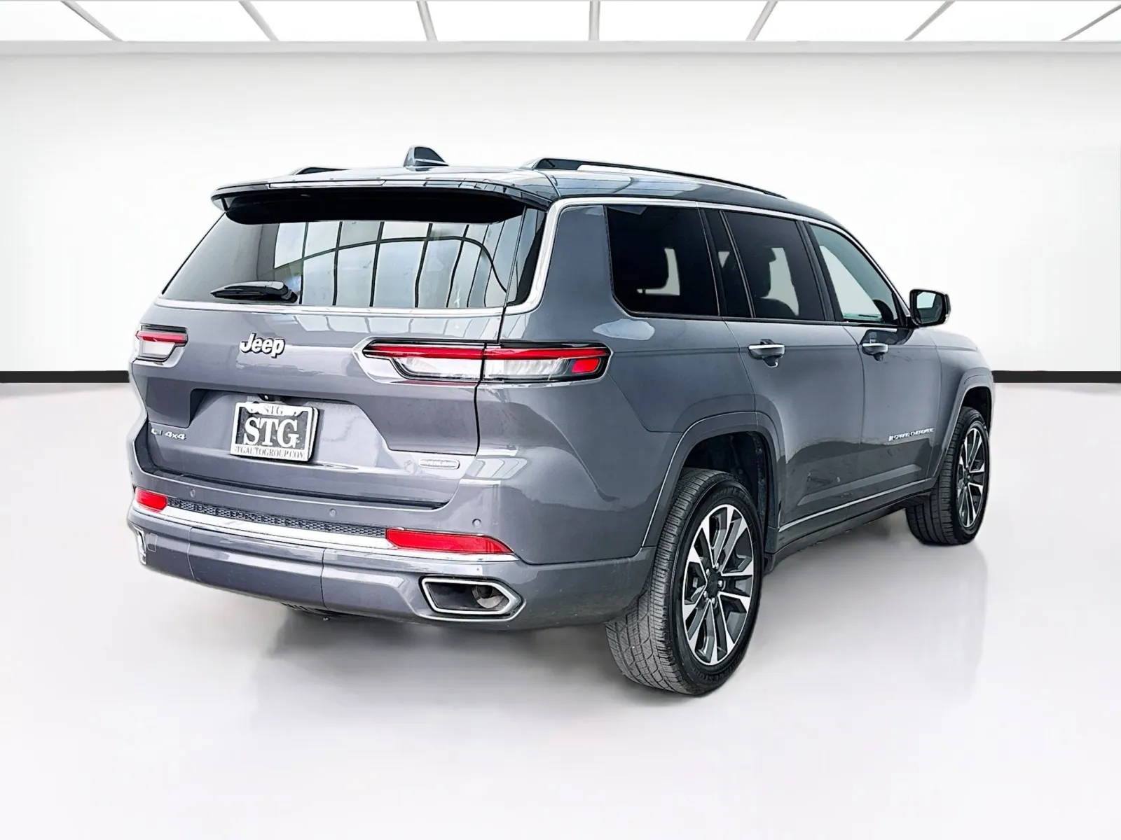 Jeep Grand Cherokee L photo 4