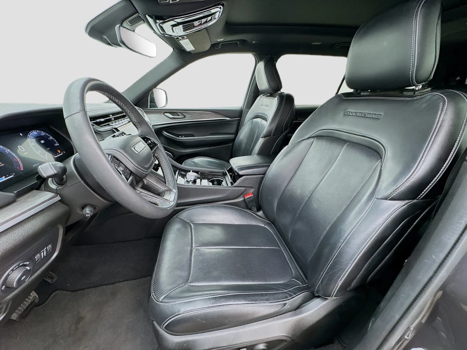 Jeep Grand Cherokee L photo 13