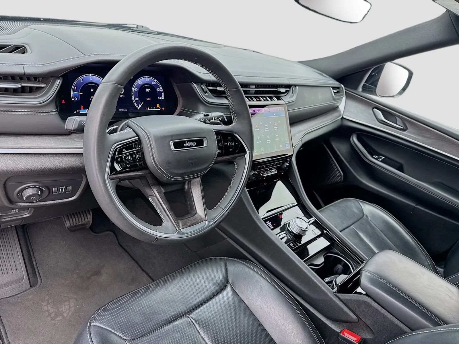 Jeep Grand Cherokee L photo 7