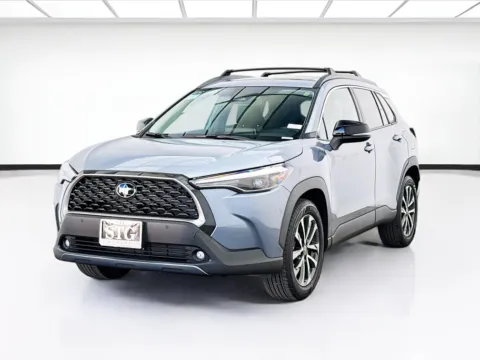 Gray 2025 Toyota Corolla Cross XLE for sale in Bellflower, CA