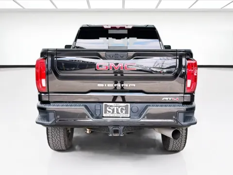 More photos of 2022 GMC Sierra 2500HD AT4 w/Preferred Package at STG Bellflower, CA