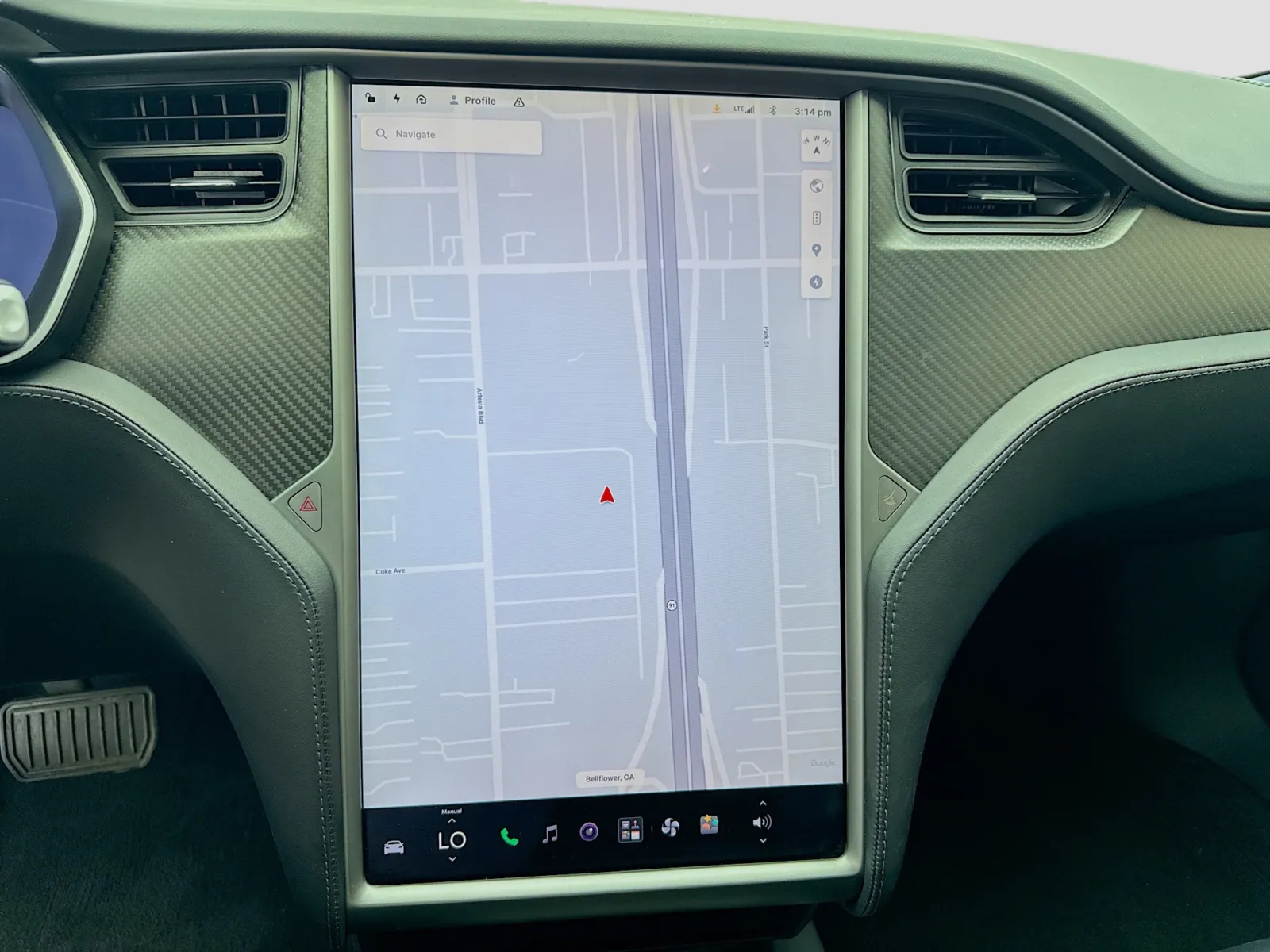 Tesla Model S photo 9