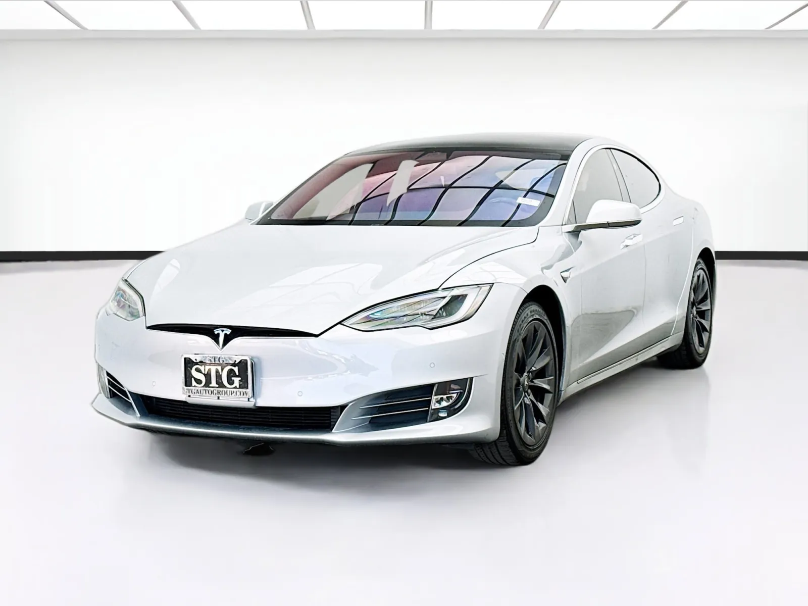Silver 2018 Tesla Model S 75D for sale in Bellflower, CA
