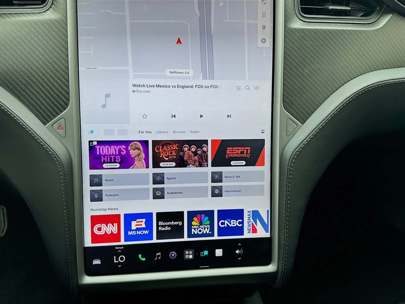 Tesla Model S photo 10