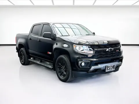 Another view of 2021 Chevrolet Colorado Z71 w/Midnight Edition for sale in Bellflower, CA at STG Bellflower