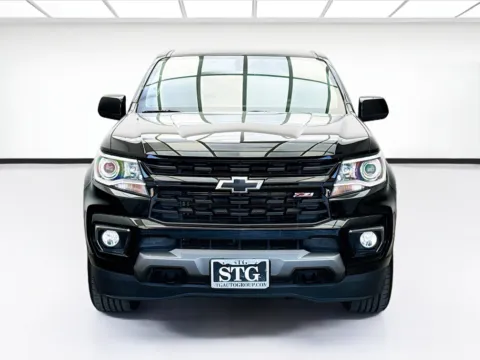 Photos of 2021 Chevrolet Colorado Z71 w/Midnight Edition for sale in Bellflower, CA at STG Bellflower