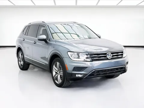 Another view of 2021 Volkswagen Tiguan 2.0T SEL for sale in Bellflower, CA at STG Bellflower