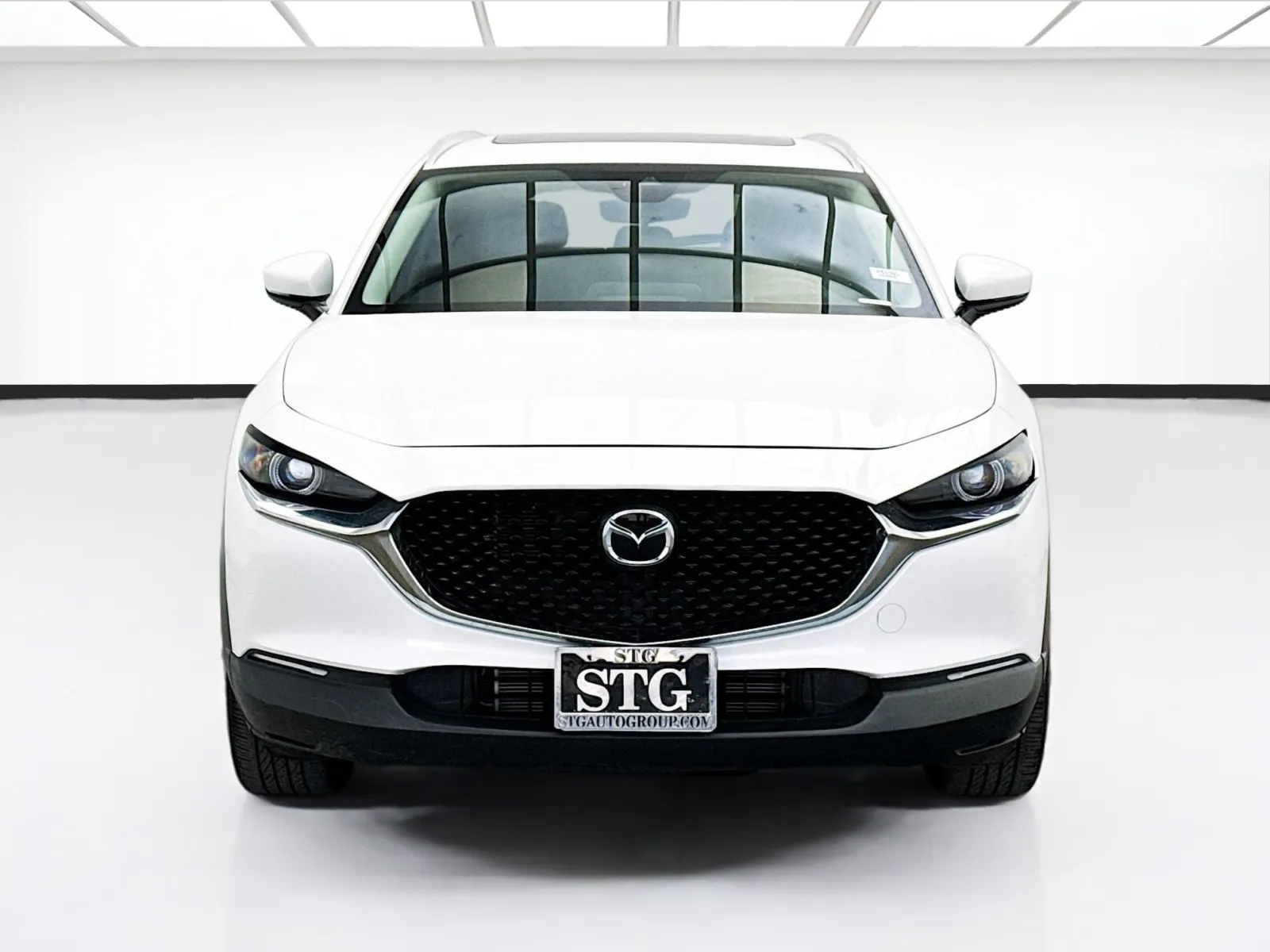 Mazda CX-30 photo 2