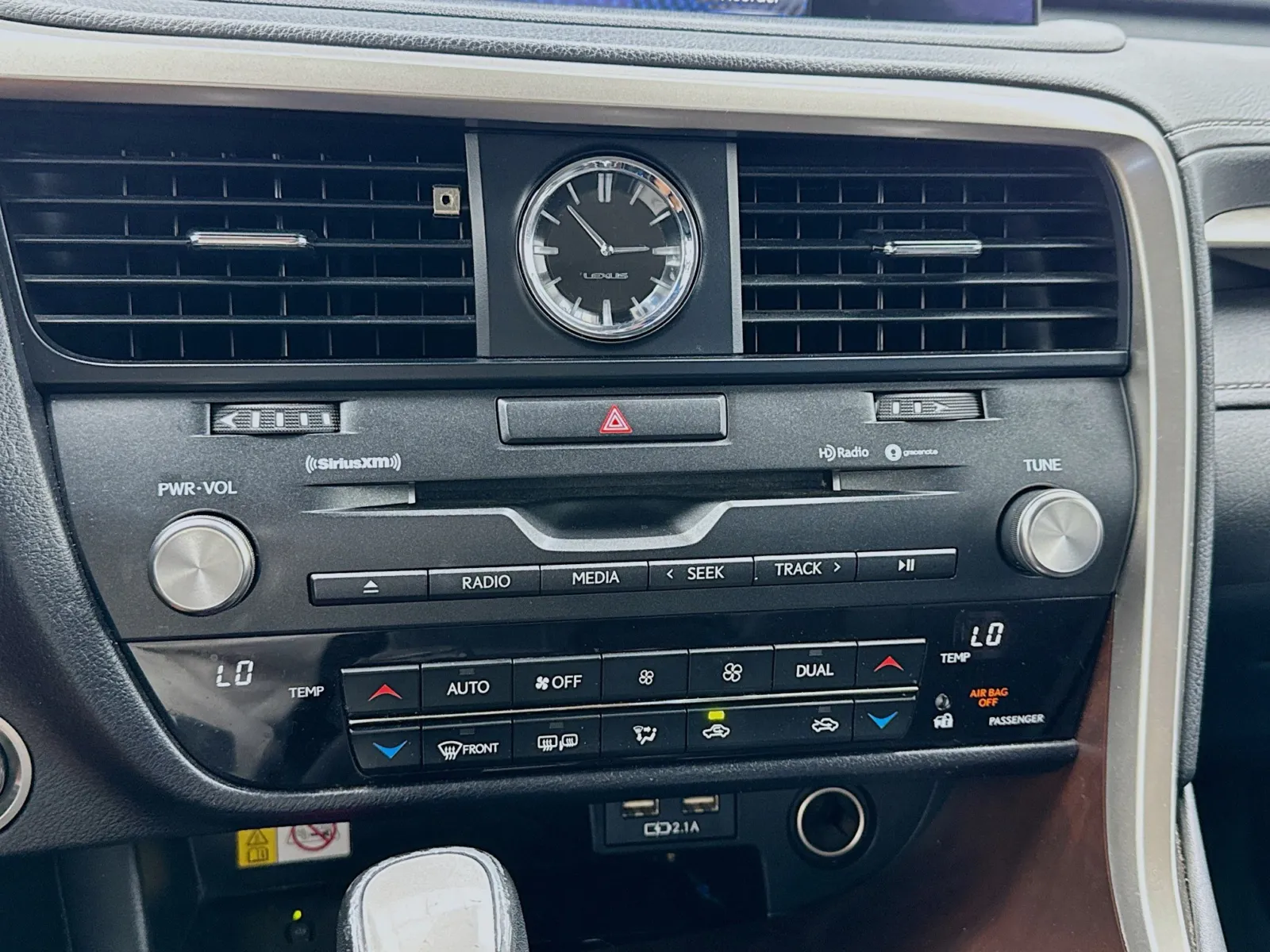 Lexus RX photo 12