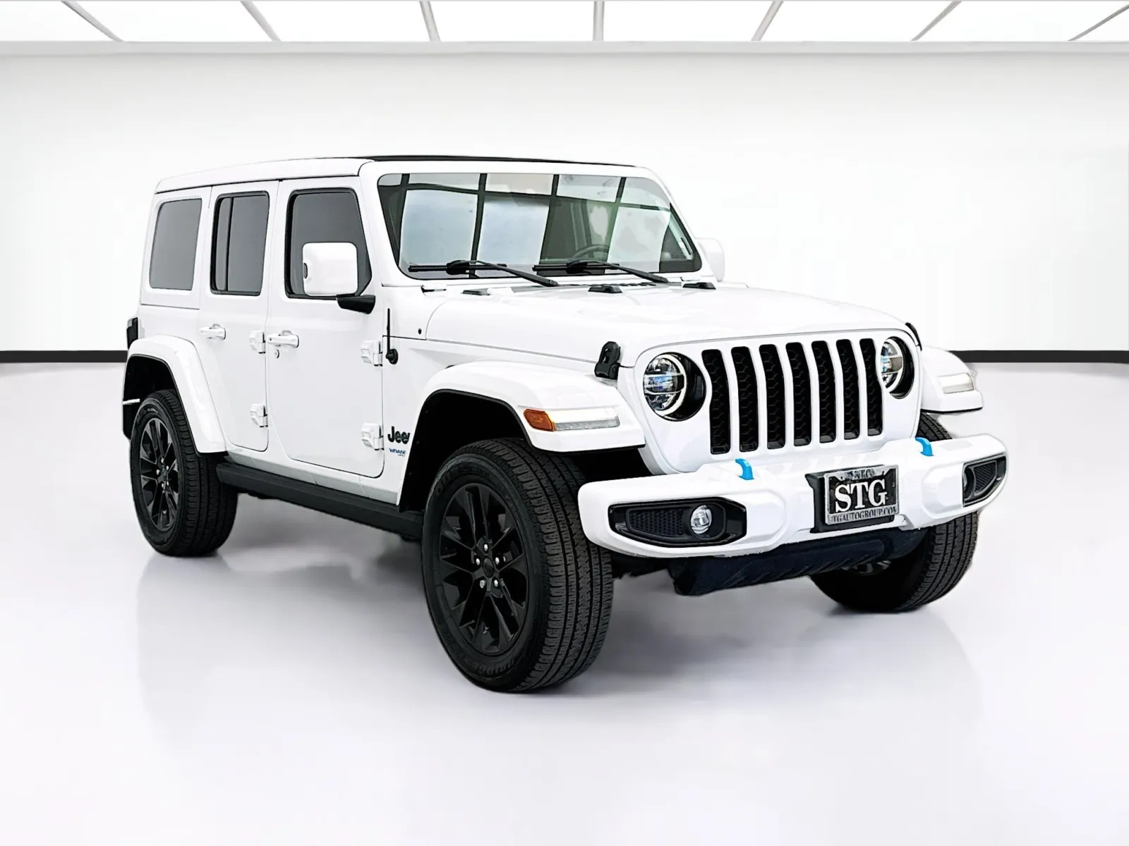 Jeep Wrangler photo 3