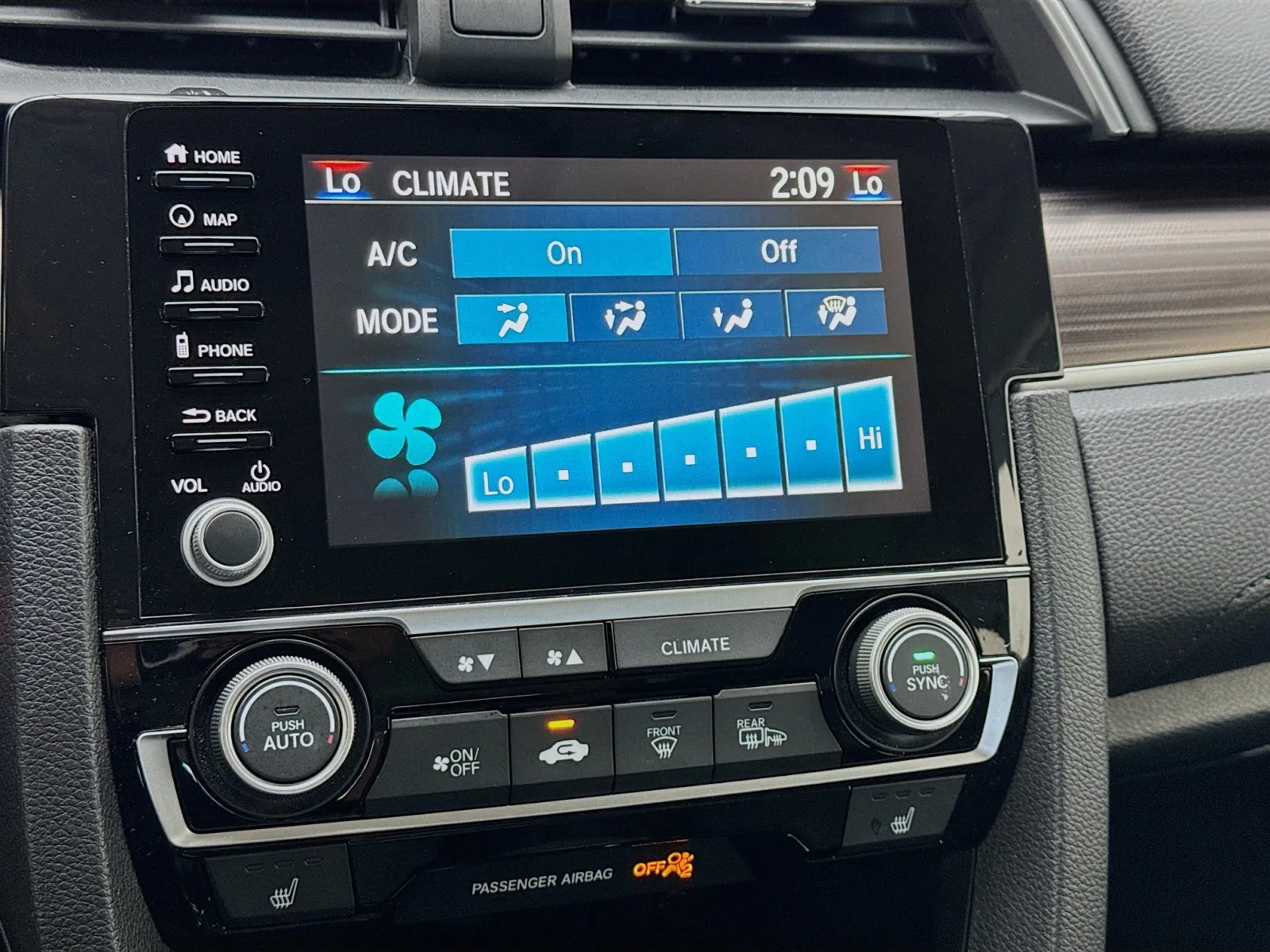 Honda Civic photo 12