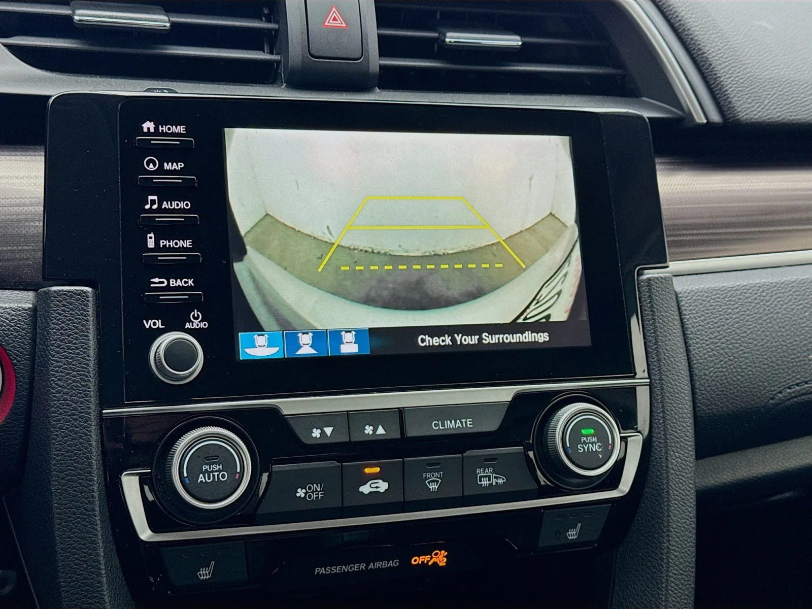 Honda Civic photo 10