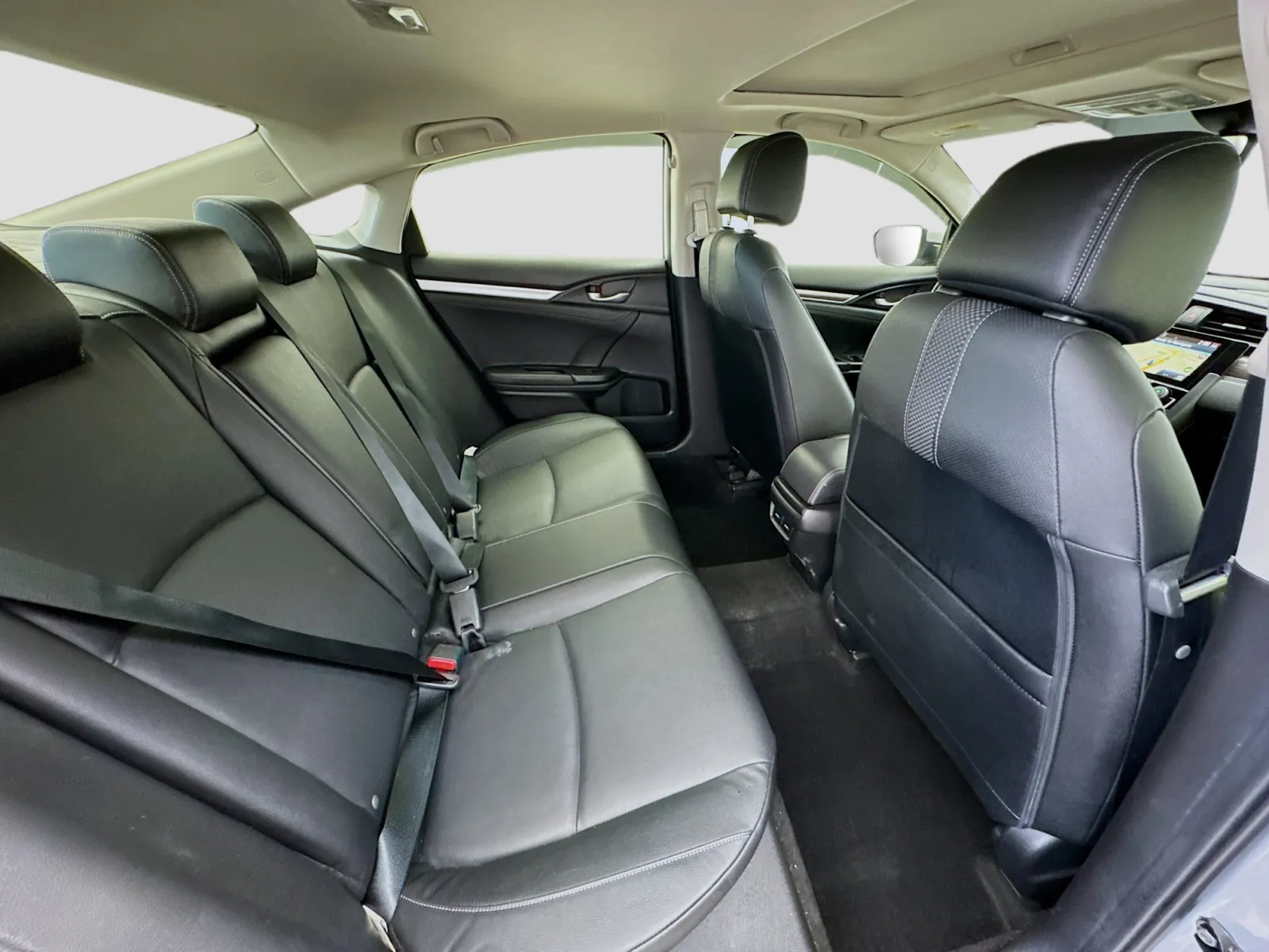 Honda Civic photo 19