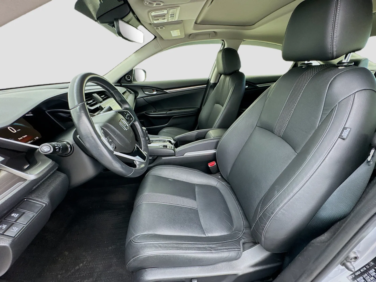 Honda Civic photo 13