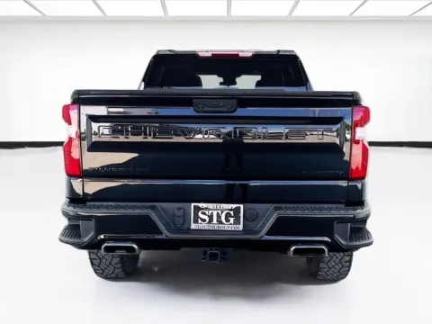 More photos of 2022 Chevrolet Silverado 1500 Custom Trail Boss at STG Bellflower, CA