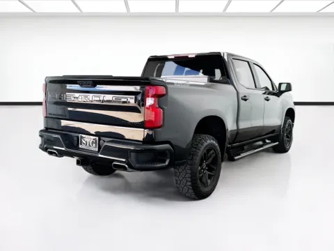 More photos of 2022 Chevrolet Silverado 1500 Custom Trail Boss at STG Bellflower, CA