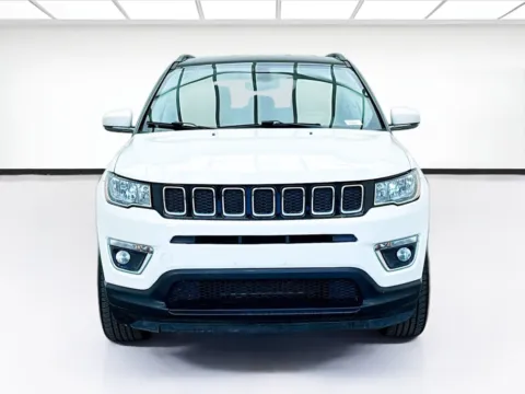 Photos of 2018 Jeep Compass Limited for sale in Bellflower, CA at STG Bellflower