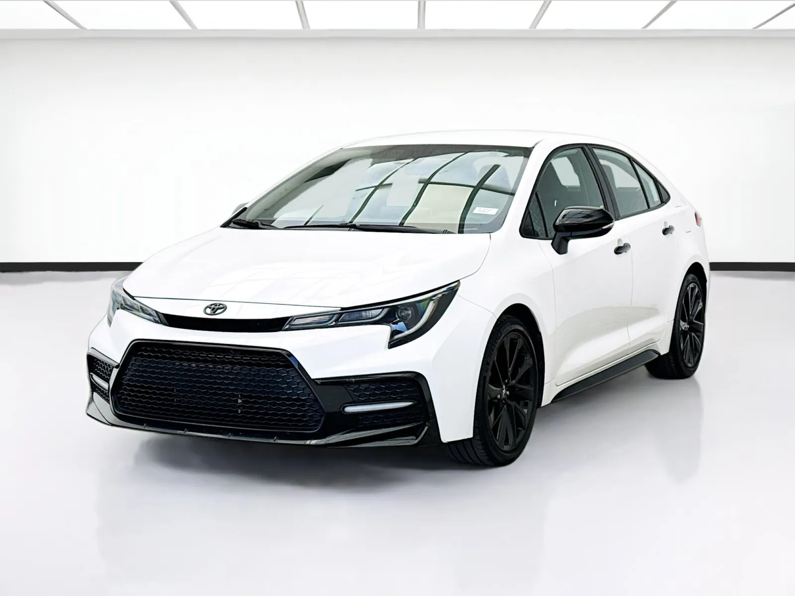 White 2021 Toyota Corolla SE Nightshade for sale in Bellflower, CA