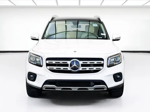 Photos of 2023 Mercedes-Benz GLB 250 for sale in Bellflower, CA at STG Bellflower