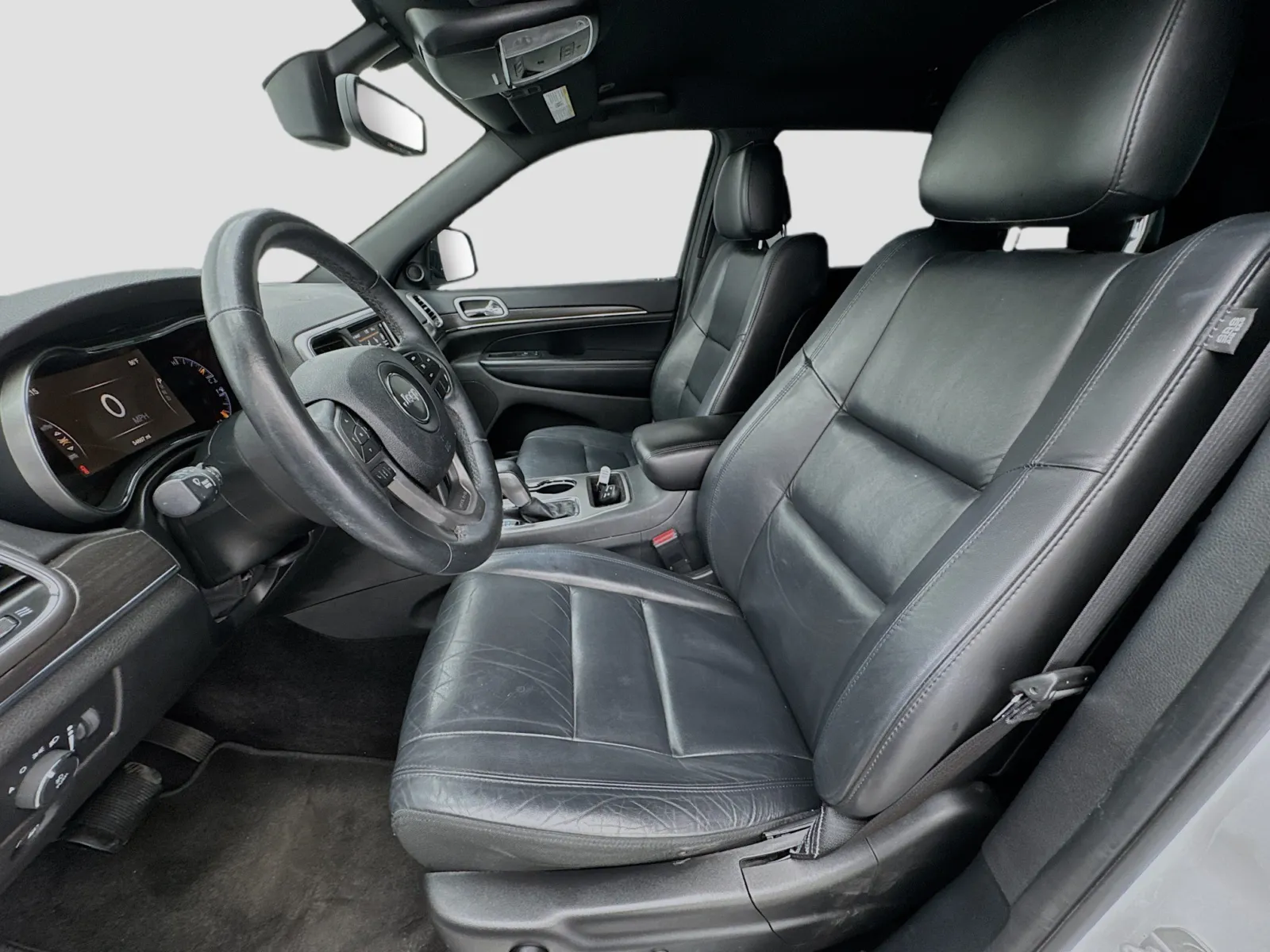 Jeep Grand Cherokee photo 13