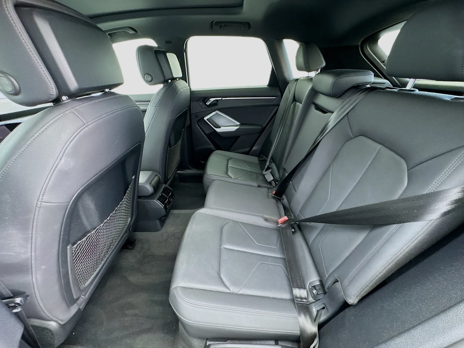 Audi Q3 photo 16