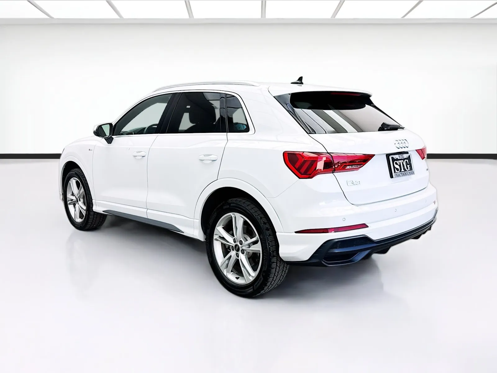 Audi Q3 photo 6