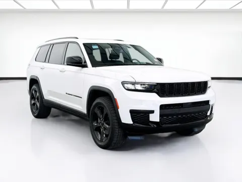 Another view of 2024 Jeep Grand Cherokee L Altitude X for sale in Bellflower, CA at STG Bellflower